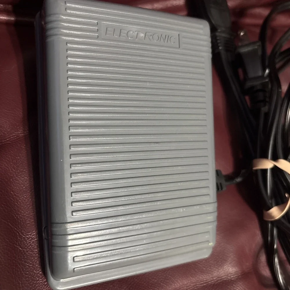 Electronic FDM FC-1902 Sewing Machine Foot Pedal Speed Control 3-Prong Grey